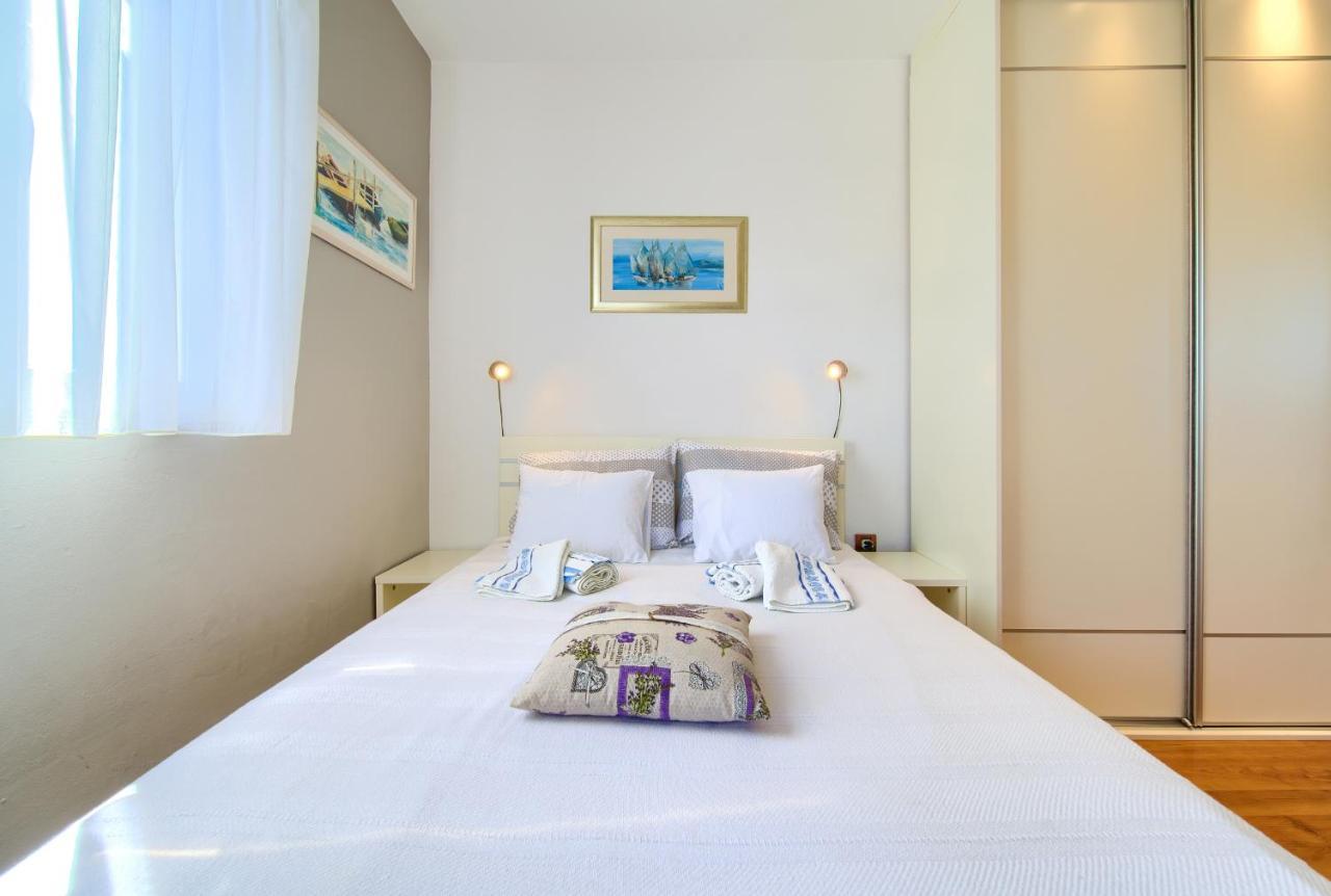 Studio Apartment Vesna คิร์ก ภายนอก รูปภาพ