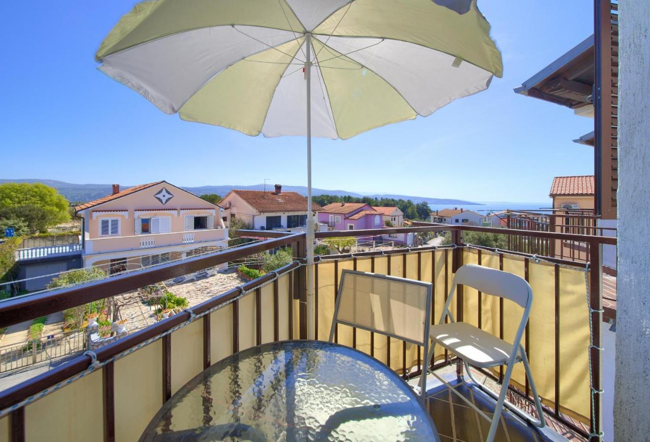 Studio Apartment Vesna คิร์ก ภายนอก รูปภาพ